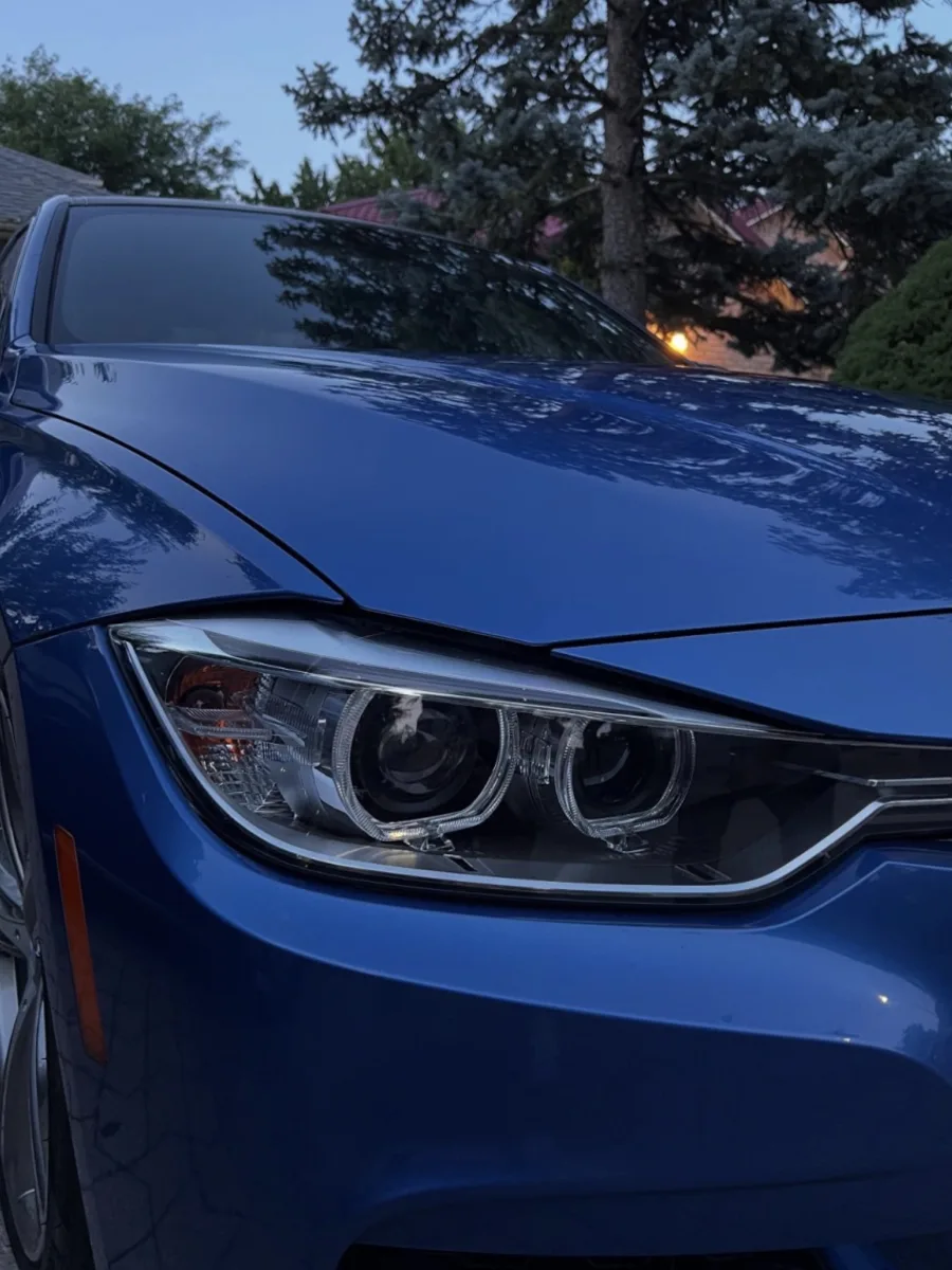 BMW 3 Series · Headlight after detailing