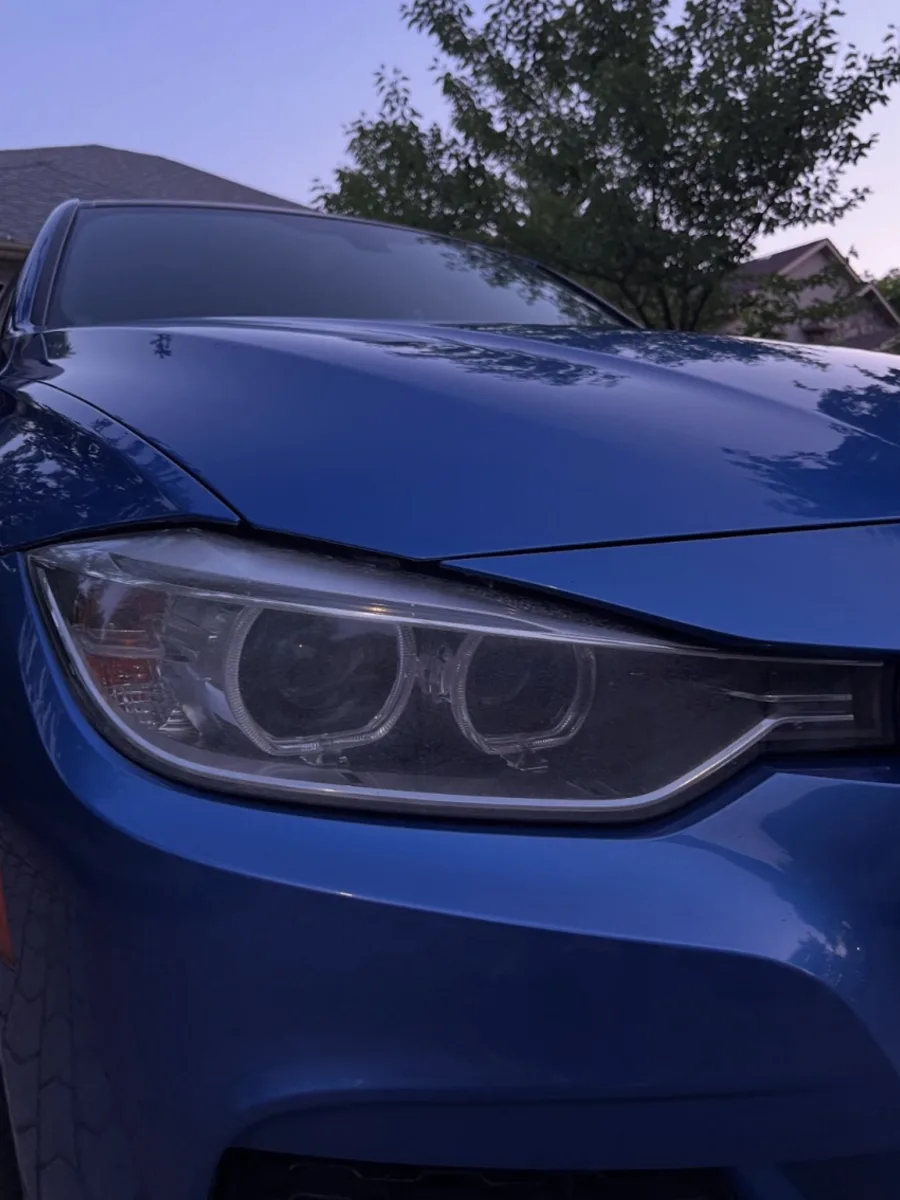BMW 3 Series · Headlight before detailing